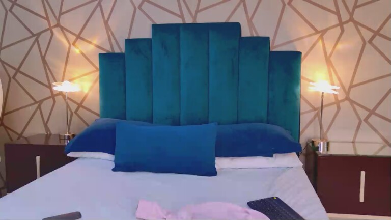 CristalHank's Streamate show and profile