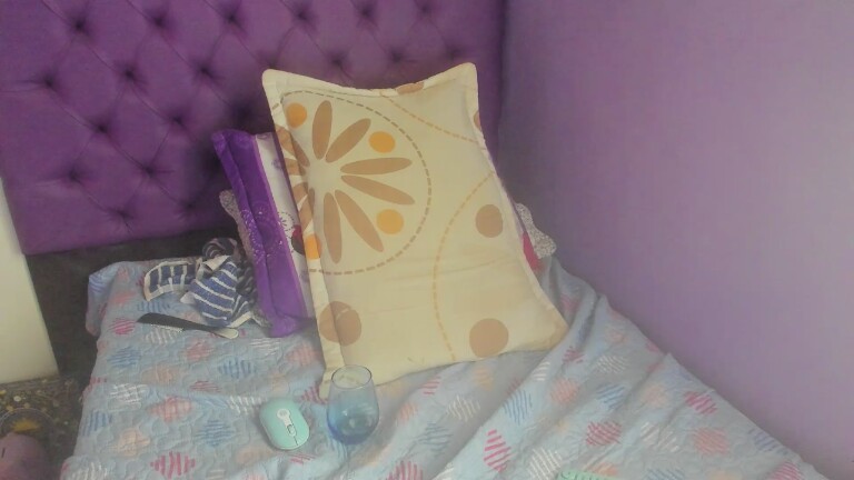 MargothClain's Streamate show and profile