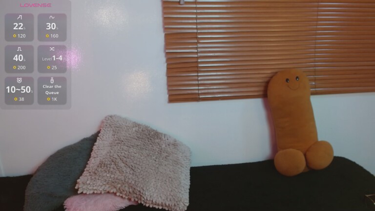 mila_quin's Streamate show and profile