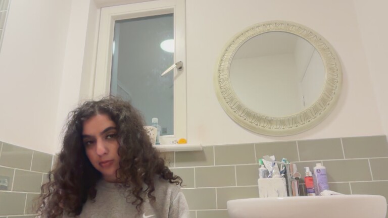 Fayfay21's Streamate show and profile