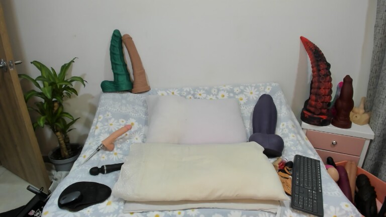 Sweet_X's Streamate show and profile