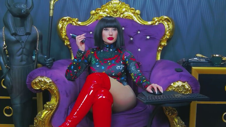 LaraMaeve's Streamate show and profile