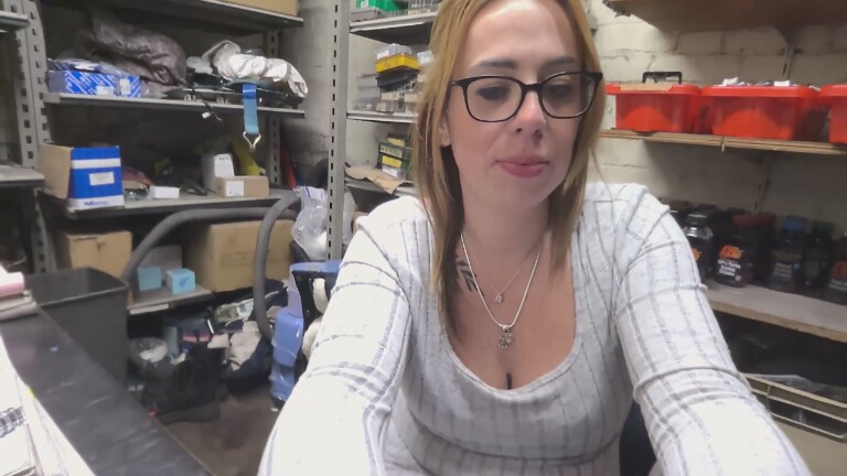 Honeybum88's Streamate show and profile