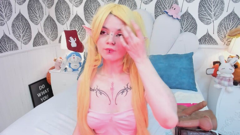 SarenIzumi's Streamate show and profile