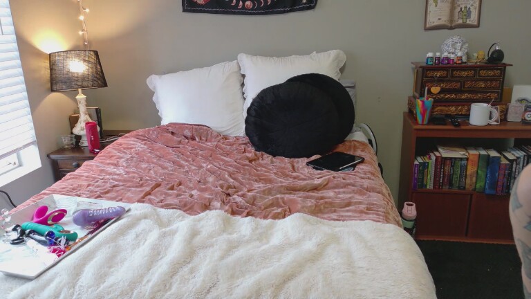 Rubyxeyes's Streamate show and profile