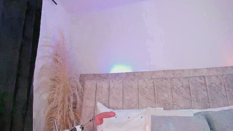 AmeliaCooperr's Streamate show and profile