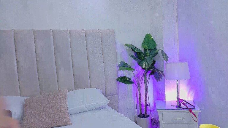 LeticiaDavis_GB's Streamate show and profile