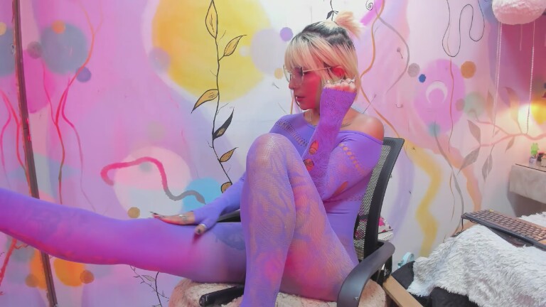 AmbeerLie's Streamate show and profile