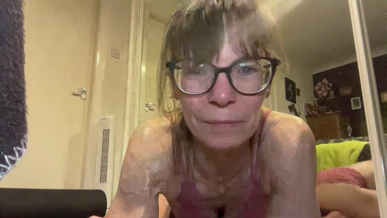 Dixie_Milf's Streamate show and profile